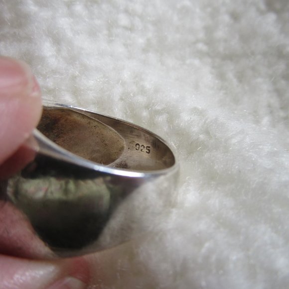 Streamline Signet Style Ring with Pave Black Marcasite Size 6.5 - Picture 4 of 4